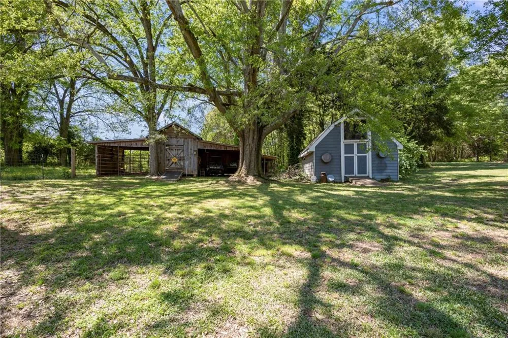 151 Ginn Street Carnesville, GA 30521