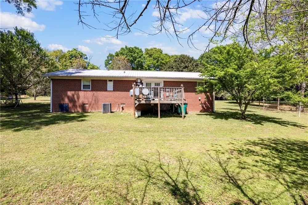 151 Ginn Street Carnesville, GA 30521