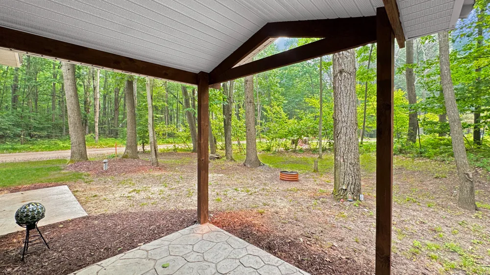 99 Middle Trail Leroy, MI 49655