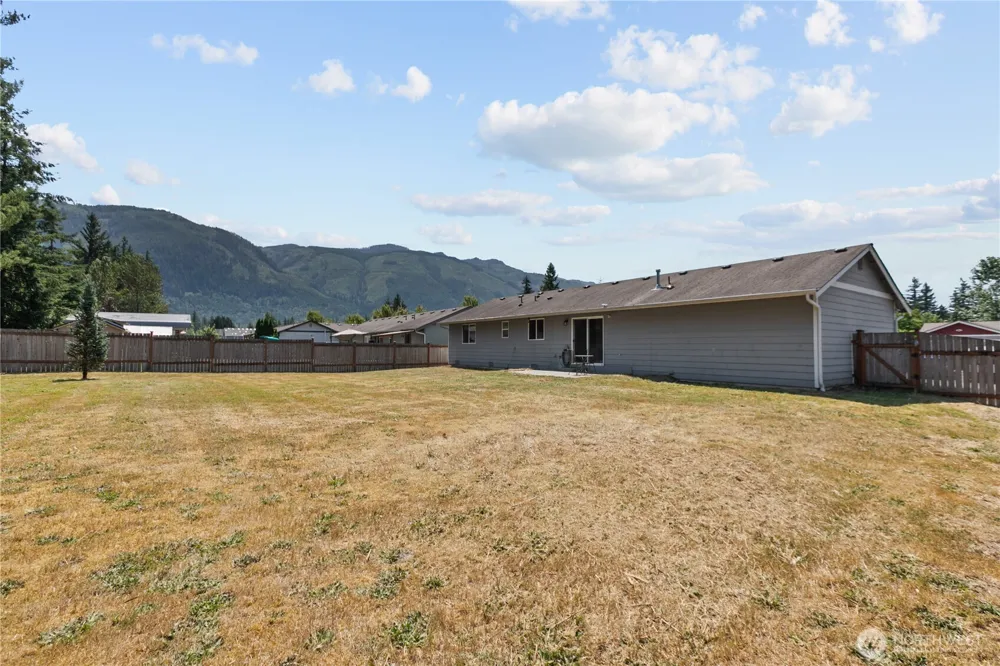 252 19th Street Gold Bar, WA 98251