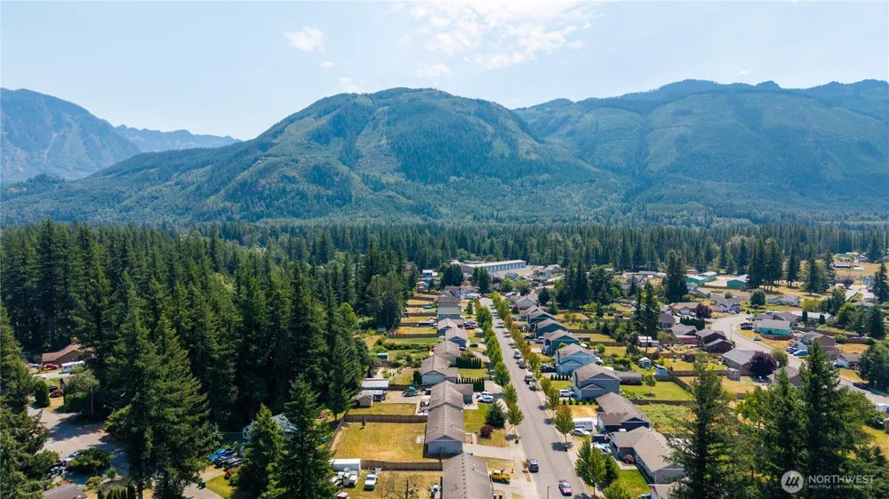 252 19th Street Gold Bar, WA 98251