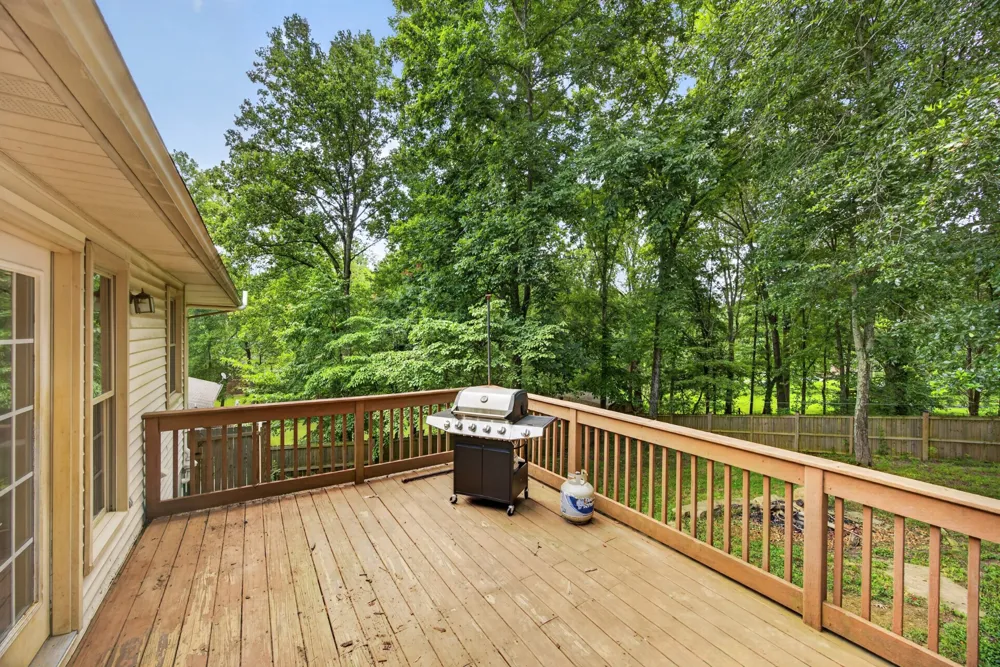 864 Spring Valley Rd Cookeville, TN 38501