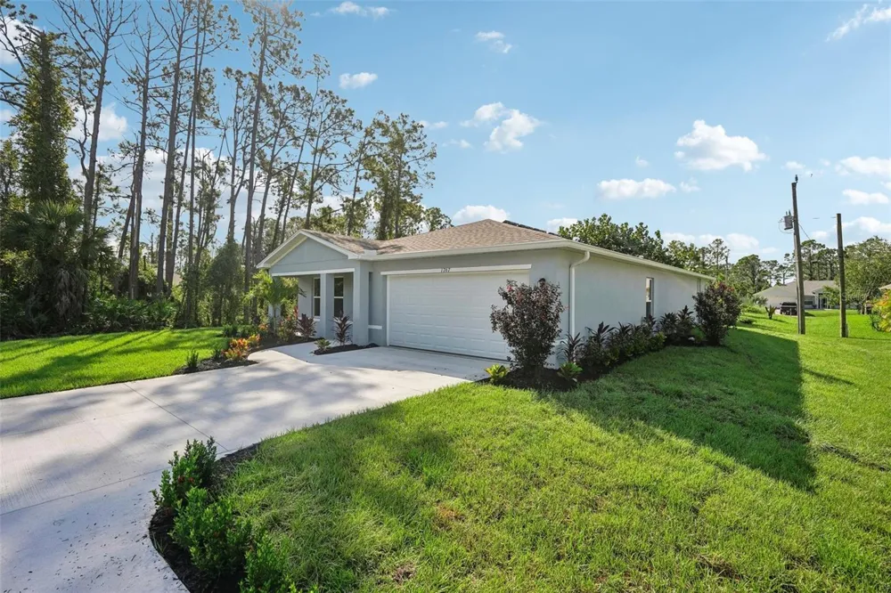 3562 W EUNICE DRIVE Dunnellon, FL 34433