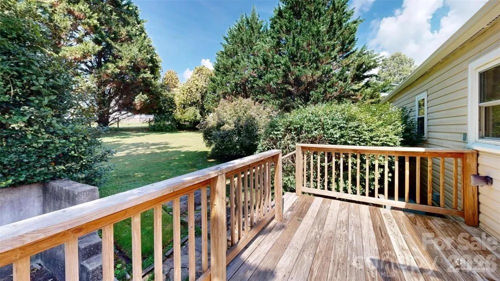 331 Probart Street Brevard, NC 28712