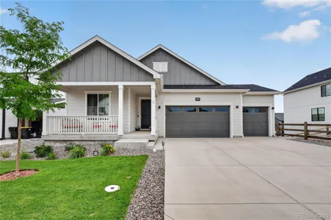 39220 Braxton Lane