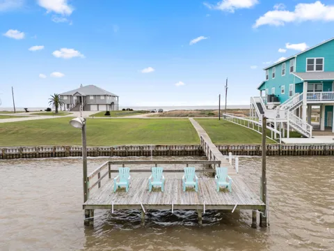 1839 County Road 230 Drive