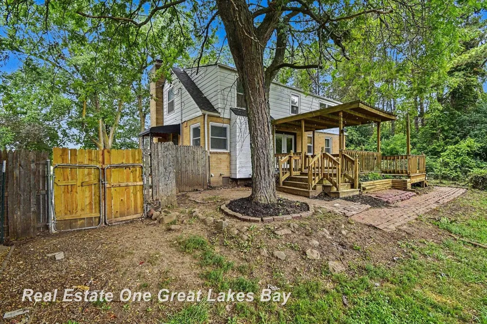 5250 Center Road Kochville Township, MI 48604