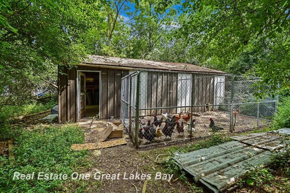 5250 Center Road Kochville Township, MI 48604