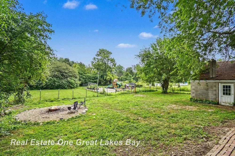 5250 Center Road Kochville Township, MI 48604