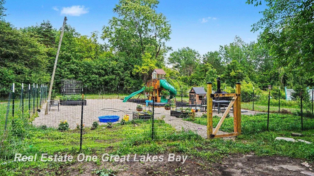 5250 Center Road Kochville Township, MI 48604