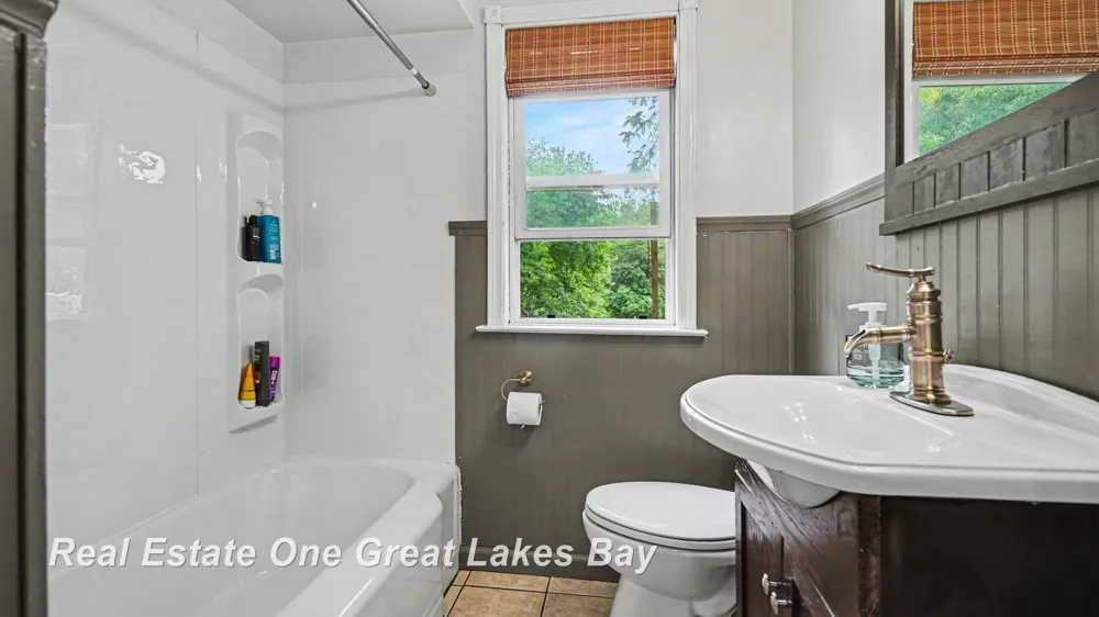 5250 Center Road Kochville Township, MI 48604