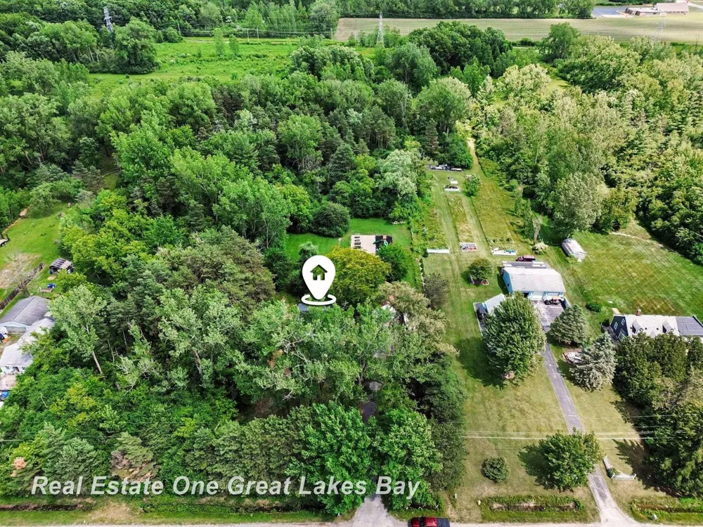 5250 Center Road Kochville Township, MI 48604