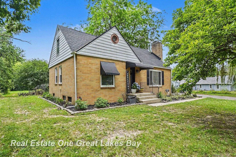 5250 Center Road Kochville Township, MI 48604