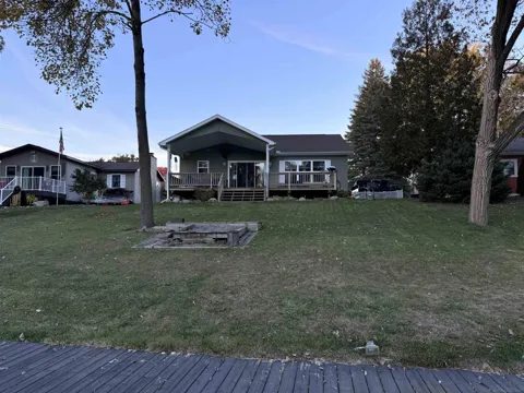3152 Brier Lane