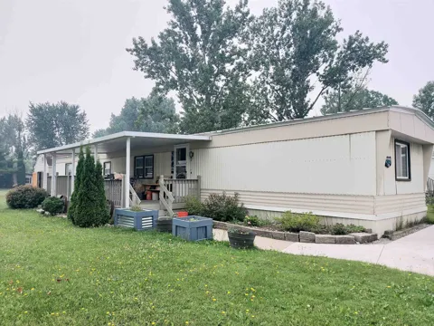4248 Daffodil Circle