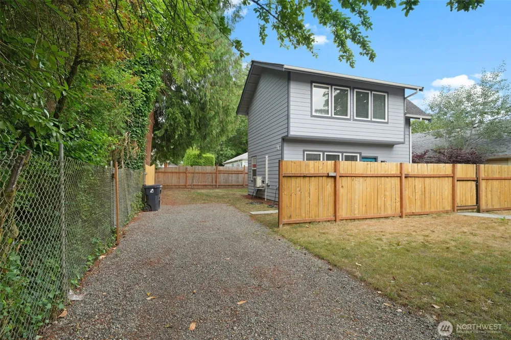 2317 Washington Street SE Olympia, WA 98501