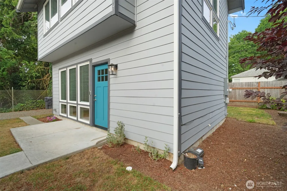 2317 Washington Street SE Olympia, WA 98501