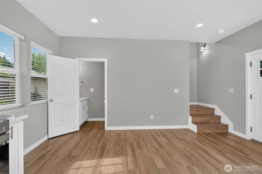 2317 Washington Street SE Olympia, WA 98501