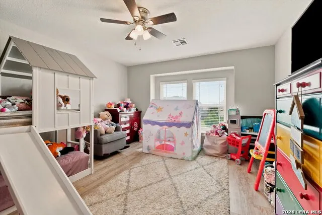5209 Nature Path Marion, TX 78124