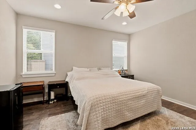5209 Nature Path Marion, TX 78124