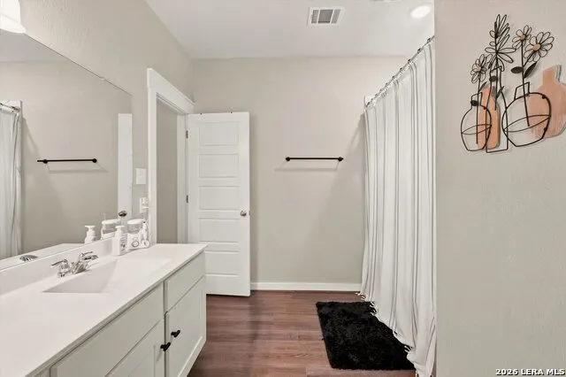 5209 Nature Path Marion, TX 78124