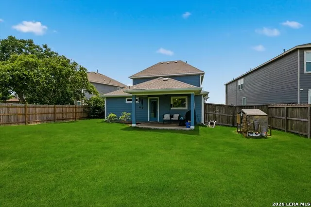 5209 Nature Path Marion, TX 78124
