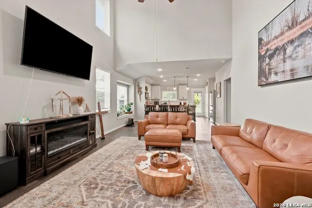 5209 Nature Path Marion, TX 78124
