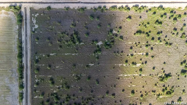 405 Lowe Rd. Quemado, TX 78877
