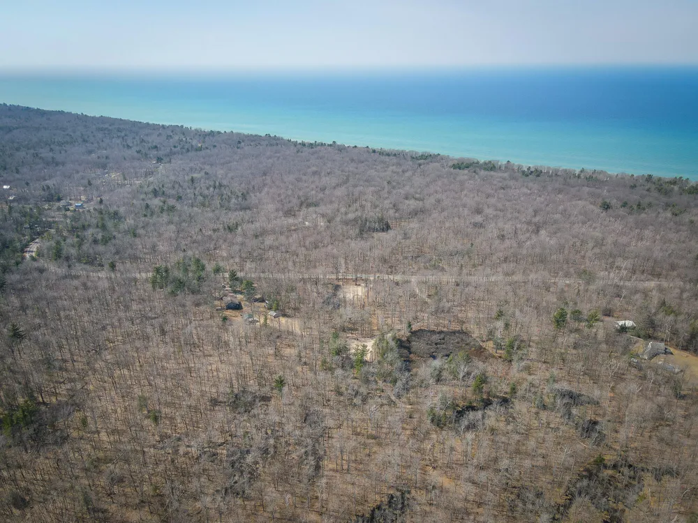 4986 Ridge Road Mears, MI 49436