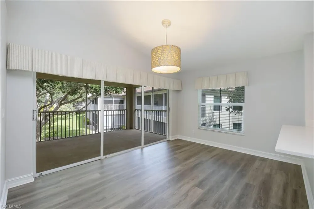 300 Diamond Circle #308 Naples, FL 34110