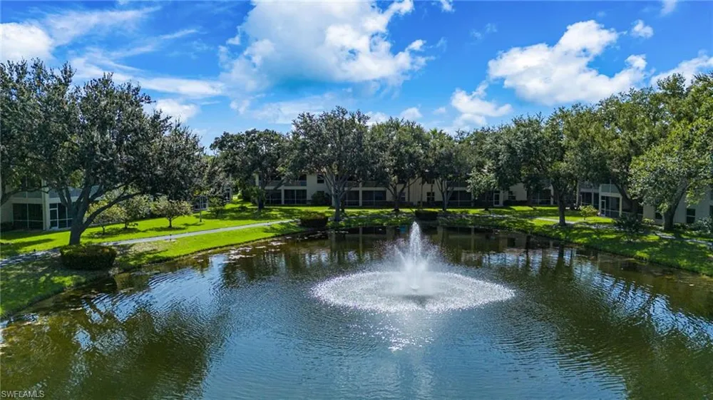 300 Diamond Circle #308 Naples, FL 34110