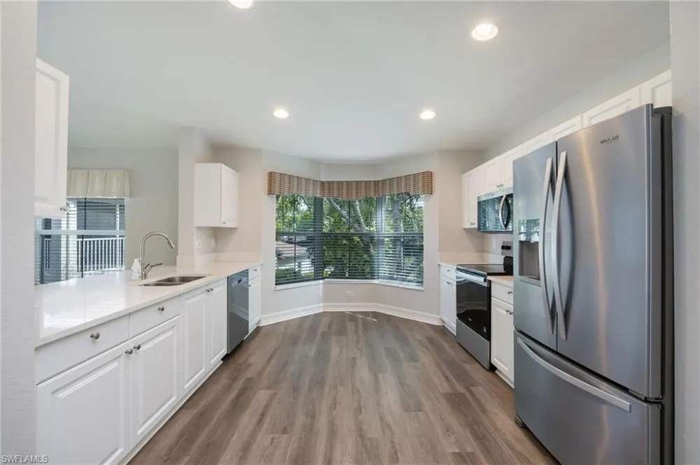 300 Diamond Circle #308 Naples, FL 34110