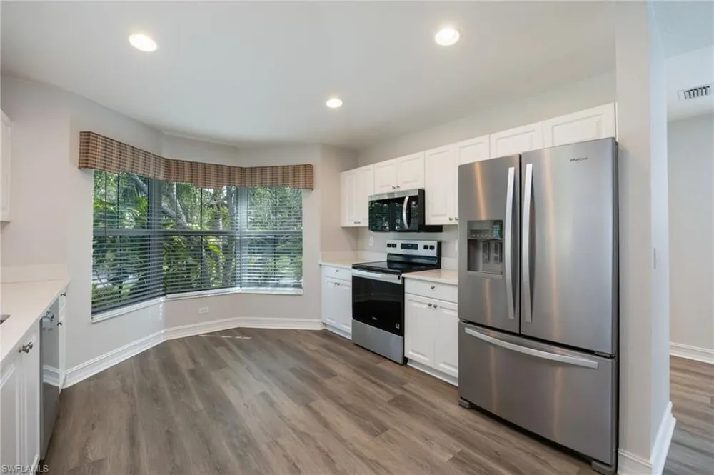 300 Diamond Circle #308 Naples, FL 34110