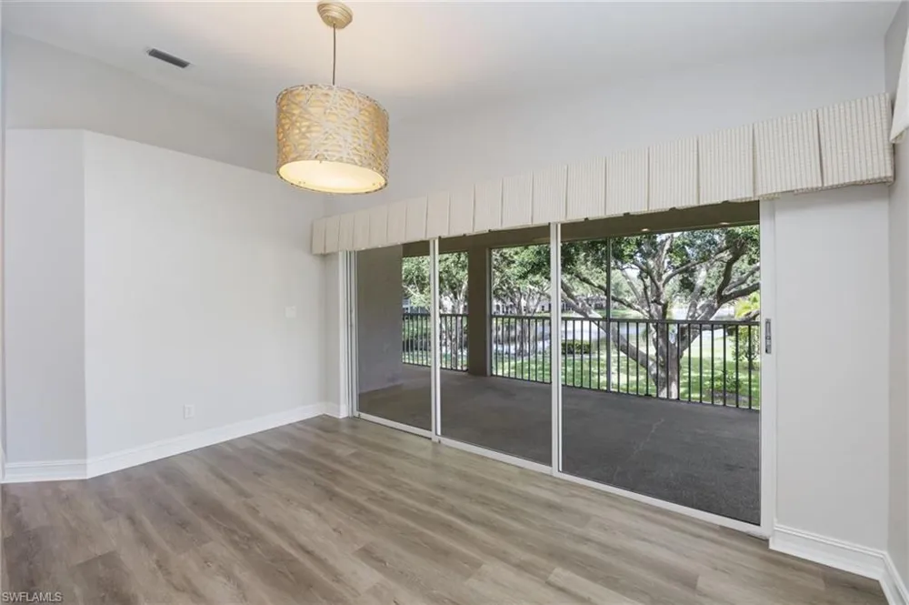 300 Diamond Circle #308 Naples, FL 34110