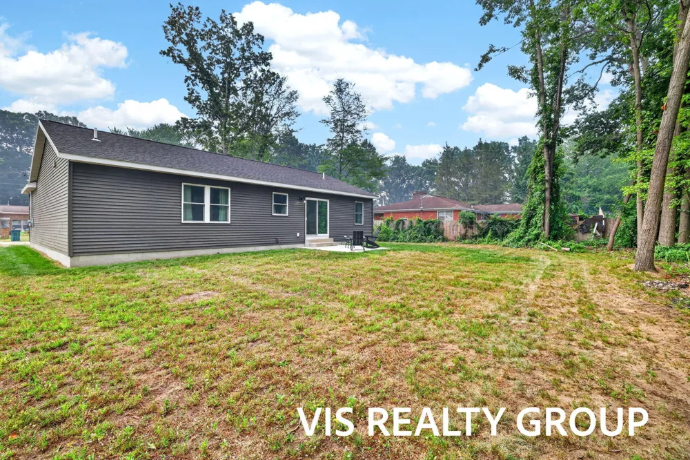 3685 Waalkes Street Norton Shores City, MI 49444
