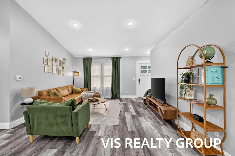 3685 Waalkes Street Norton Shores City, MI 49444