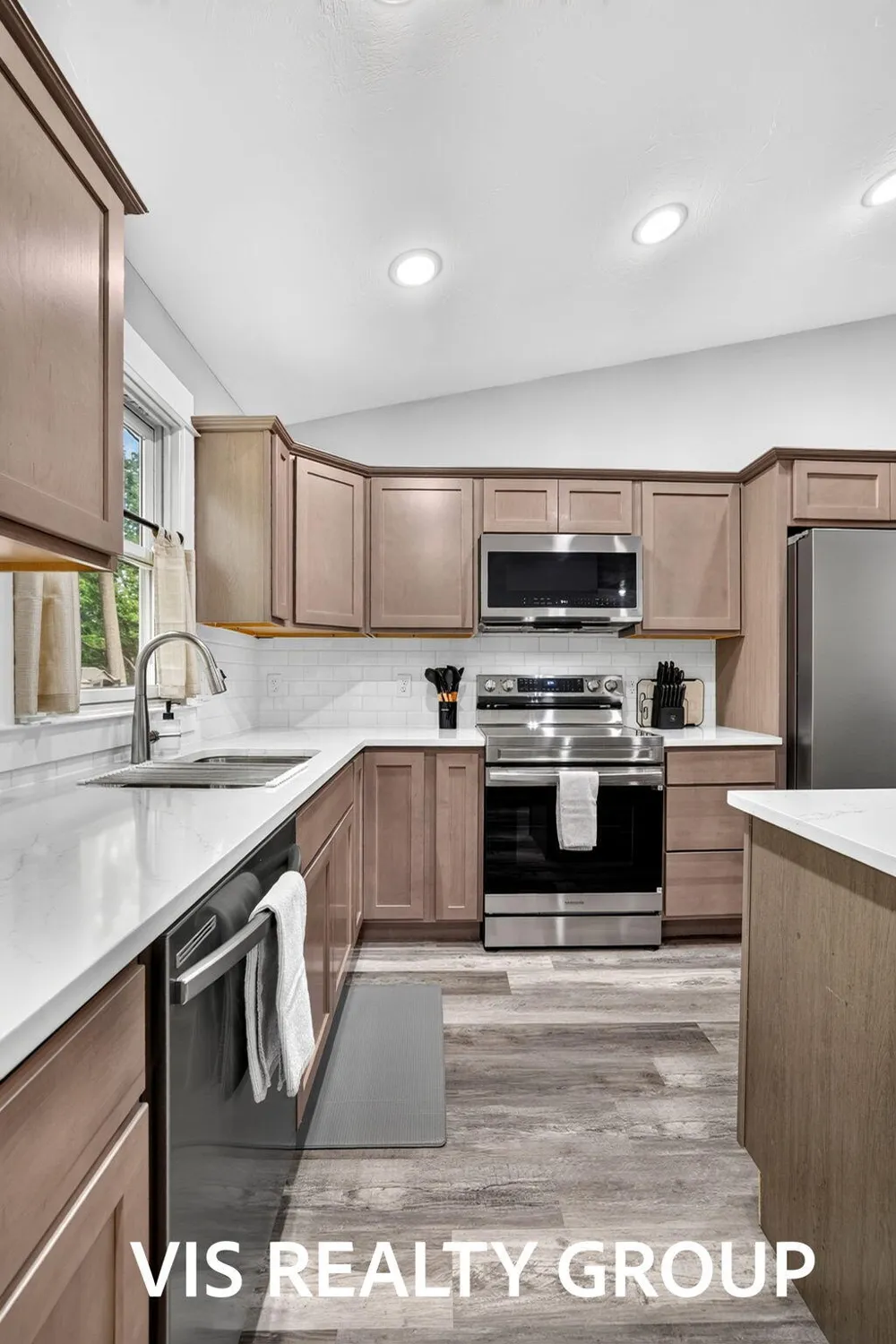 3685 Waalkes Street Norton Shores City, MI 49444