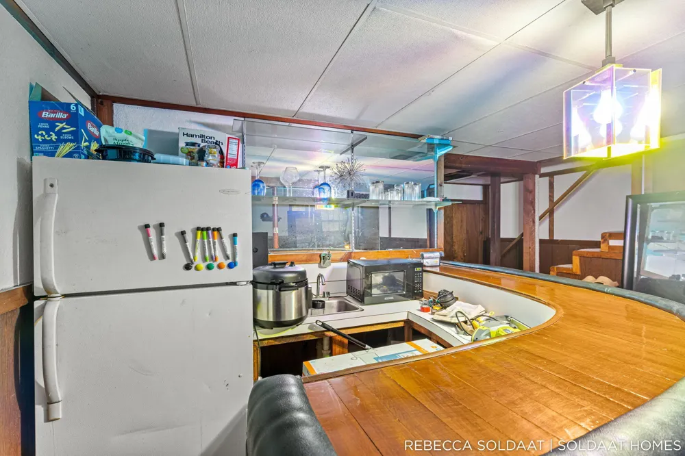 2539 Chatham Woods Drive SE Cascade Charter Township, MI 49546