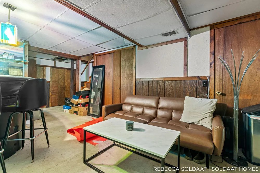 2539 Chatham Woods Drive SE Cascade Charter Township, MI 49546