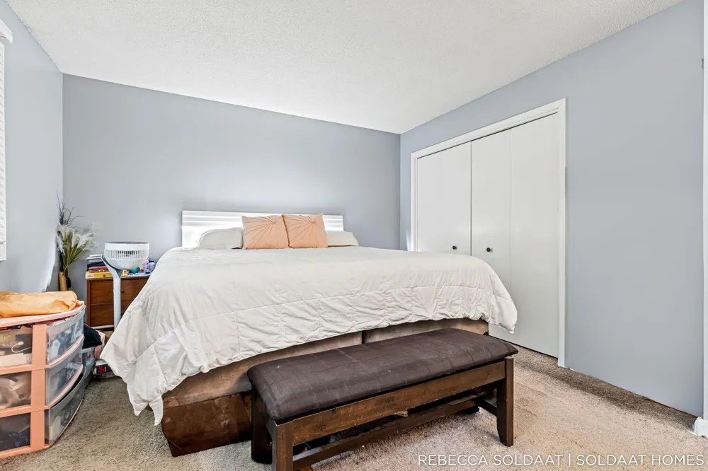 2539 Chatham Woods Drive SE Cascade Charter Township, MI 49546