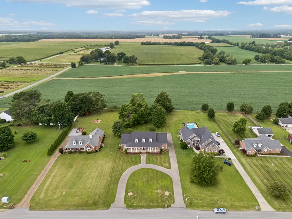 108 Ewing Dr Portland, TN 37148