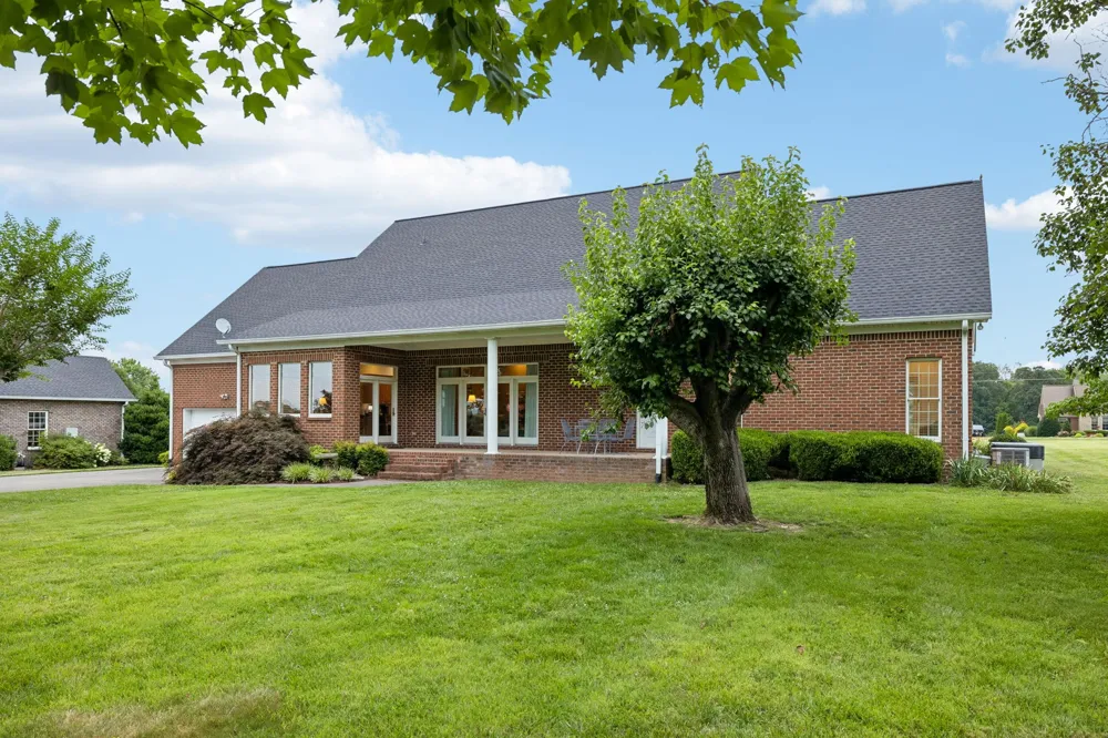 108 Ewing Dr Portland, TN 37148