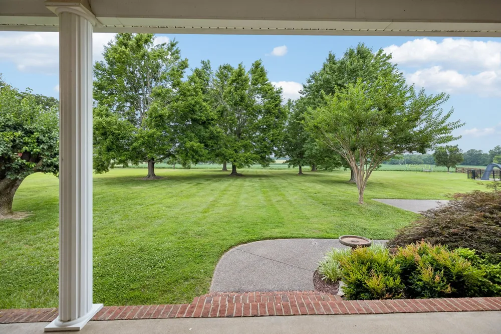 108 Ewing Dr Portland, TN 37148