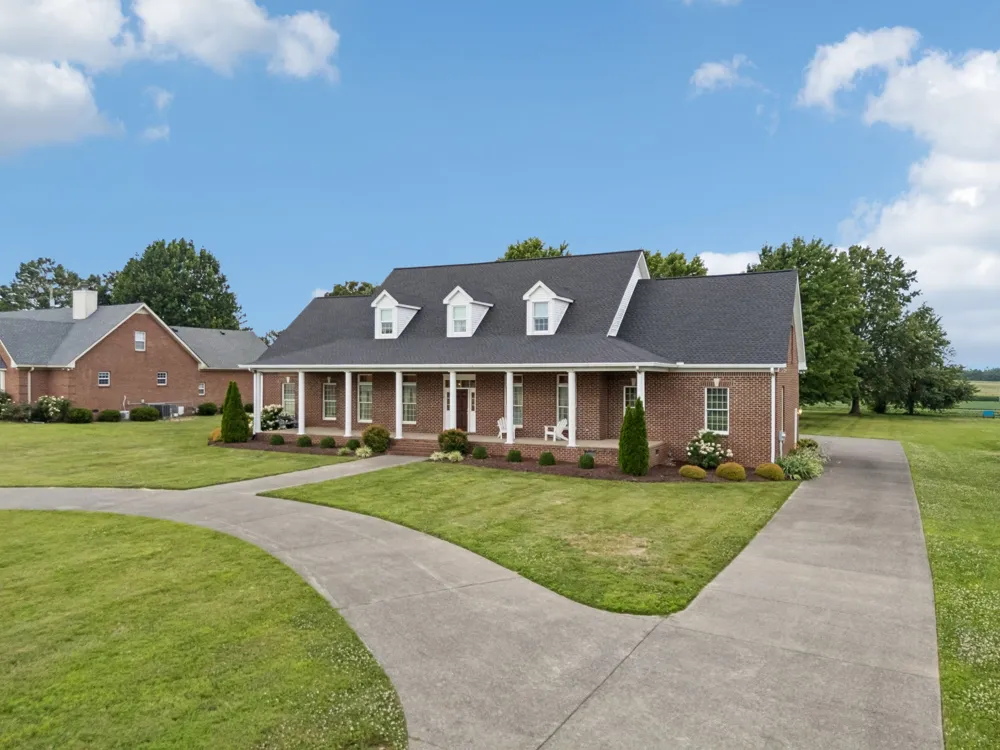 108 Ewing Dr Portland, TN 37148