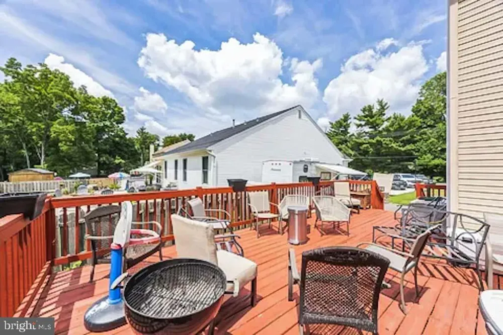 1674 WHITE PINE WAY Vineland, NJ 08360