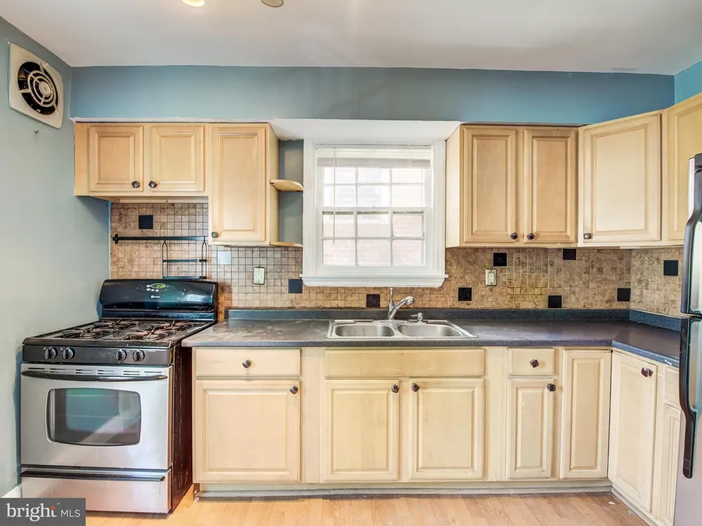 4326 BERGER AVENUE Baltimore, MD 21206