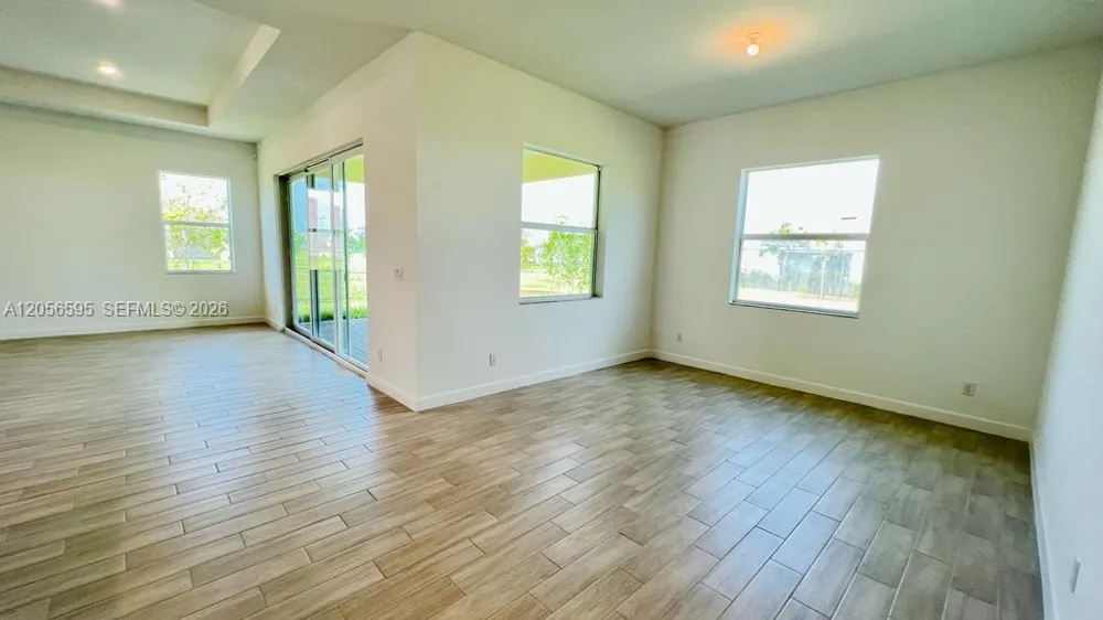 1097 Haywagon Trl #1097 Loxahatchee, FL 33470