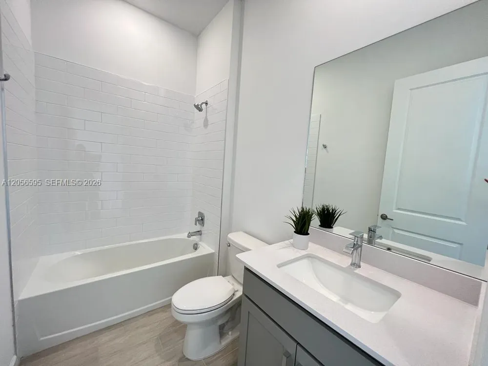 1097 Haywagon Trl #1097 Loxahatchee, FL 33470