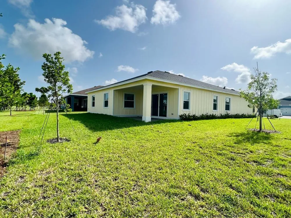 1097 Haywagon Trl #1097 Loxahatchee, FL 33470