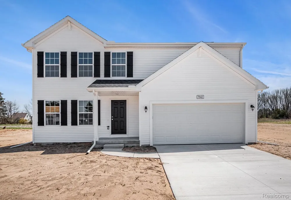 3193 Wild Orchid Lane Burton City, MI 48519